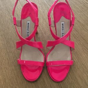 Manolo Blahnik Fluorescent Pink 4” Heels 36